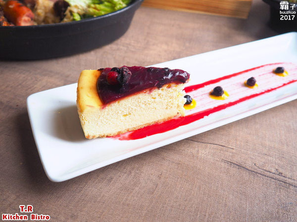 T.R Kitchen Bistro:T.R Kitchen Bistro,在麗寶outlet享受義法微醺料理~