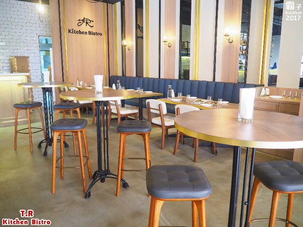 T.R Kitchen Bistro:T.R Kitchen Bistro,在麗寶outlet享受義法微醺料理~