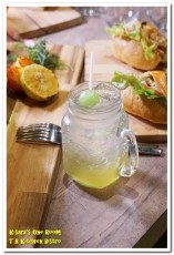 T.R Kitchen Bistro:399龍蝦堡.超狂CP值波士頓龍蝦主題餐酒館──T.R Kitchen Bistro