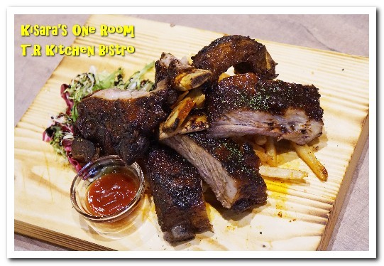 T.R Kitchen Bistro:399龍蝦堡.超狂CP值波士頓龍蝦主題餐酒館──T.R Kitchen Bistro