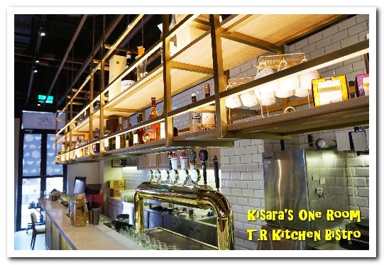 T.R Kitchen Bistro:399龍蝦堡.超狂CP值波士頓龍蝦主題餐酒館──T.R Kitchen Bistro