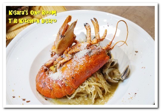 T.R Kitchen Bistro:399龍蝦堡.超狂CP值波士頓龍蝦主題餐酒館──T.R Kitchen Bistro