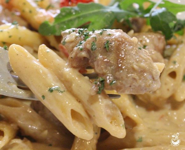 【台中后里區。美食】麗寶outlet餐廳推薦：T.R Kitchen Bistro //義法時尚微醺餐酒館，滿足視覺和味覺的特色調酒和茶飲