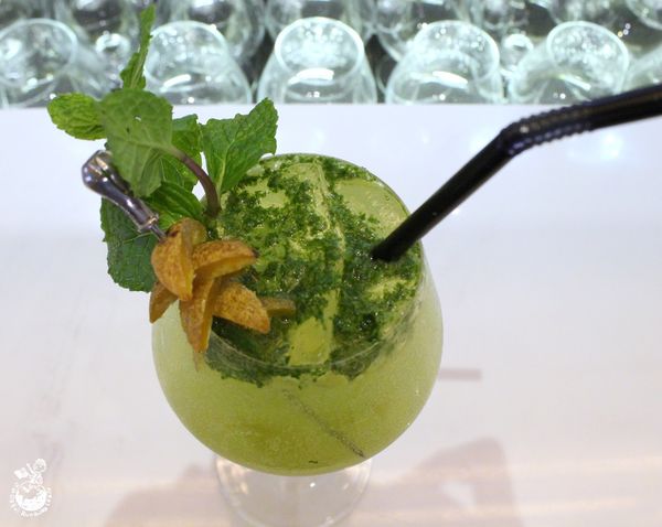 【台中后里區。美食】麗寶outlet餐廳推薦：T.R Kitchen Bistro //義法時尚微醺餐酒館，滿足視覺和味覺的特色調酒和茶飲