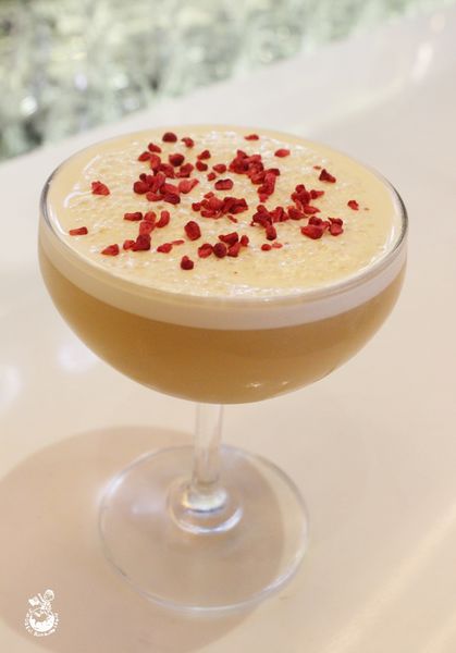 【台中后里區。美食】麗寶outlet餐廳推薦：T.R Kitchen Bistro //義法時尚微醺餐酒館，滿足視覺和味覺的特色調酒和茶飲