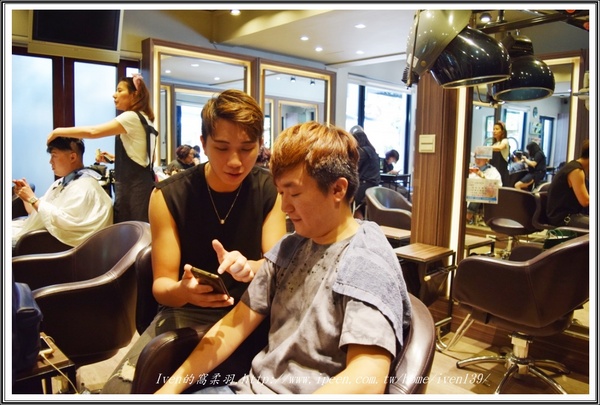 Deyi Hair Salon 得意 髮型．養護．沙龍：《台北大安美髮沙龍》Leo總是抓得住客戶的型，再次推薦朋友來找帥氣又擅剪短髮的Leo設計師-『Deyi Hair Salon 得意 髮型．養護．沙龍』