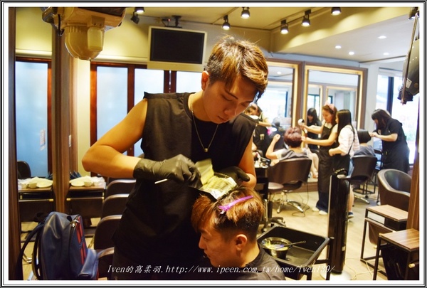 Deyi Hair Salon 得意 髮型．養護．沙龍：《台北大安美髮沙龍》Leo總是抓得住客戶的型，再次推薦朋友來找帥氣又擅剪短髮的Leo設計師-『Deyi Hair Salon 得意 髮型．養護．沙龍』