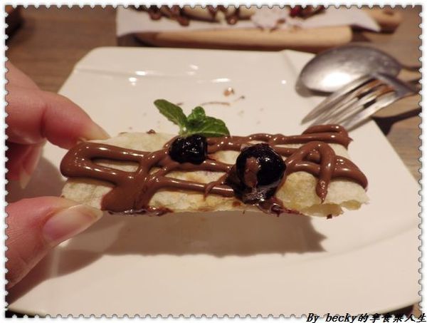 <捷運中山國中站>輕義食尚/客意自選/客製化/平價、高CP值套餐美食/Pizza CreAfe客意比薩—民權店