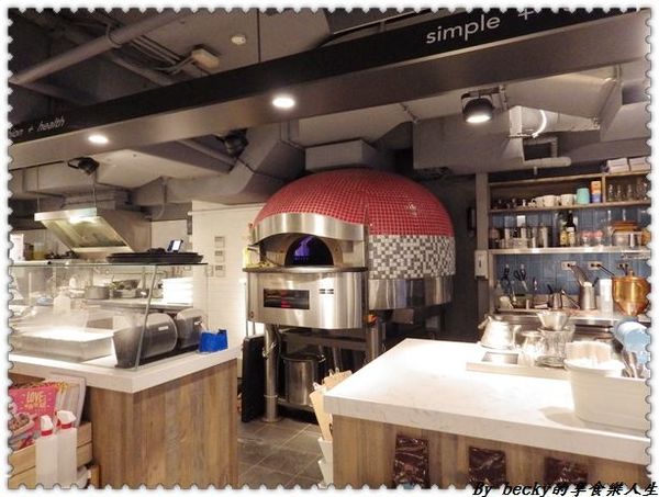 <捷運中山國中站>輕義食尚/客意自選/客製化/平價、高CP值套餐美食/Pizza CreAfe客意比薩—民權店