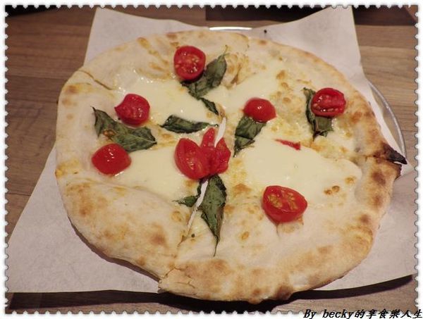 <捷運中山國中站>輕義食尚/客意自選/客製化/平價、高CP值套餐美食/Pizza CreAfe客意比薩—民權店