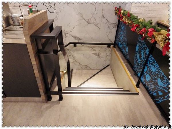 <捷運中山國中站>輕義食尚/客意自選/客製化/平價、高CP值套餐美食/Pizza CreAfe客意比薩—民權店