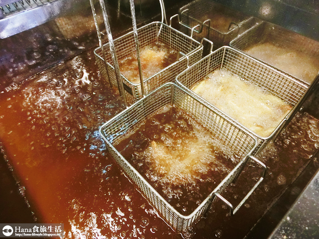 【新北板橋】海杯杯義式炸海鮮 | 湳雅夜市美食 檢驗合格新鮮食材 酥脆外皮不油膩 平價奢華享受