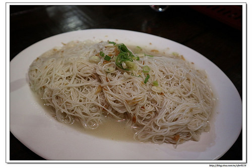 【桃園食記】桃園市‧活跳跳活蝦餐廳(桃園活蝦/桃園活蝦料理/桃園海鮮餐廳) 適合家庭、親友聚餐 附設親子遊戲區