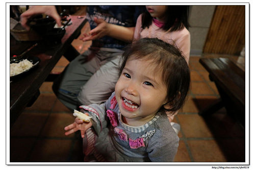 【桃園食記】桃園市‧活跳跳活蝦餐廳(桃園活蝦/桃園活蝦料理/桃園海鮮餐廳) 適合家庭、親友聚餐 附設親子遊戲區
