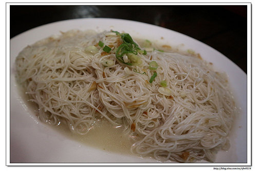 【桃園食記】桃園市‧活跳跳活蝦餐廳(桃園活蝦/桃園活蝦料理/桃園海鮮餐廳) 適合家庭、親友聚餐 附設親子遊戲區