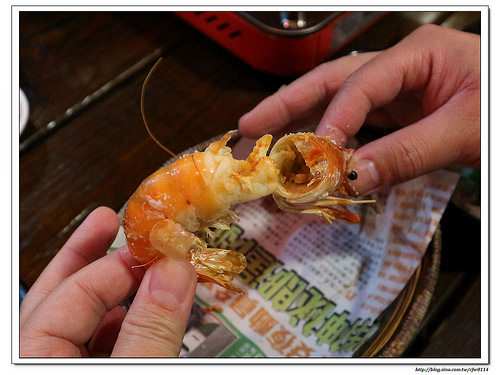 【桃園食記】桃園市‧活跳跳活蝦餐廳(桃園活蝦/桃園活蝦料理/桃園海鮮餐廳) 適合家庭、親友聚餐 附設親子遊戲區