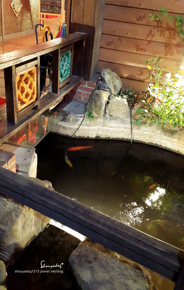 活跳跳活蝦餐廳：【海鮮餐廳】活跳跳活蝦餐廳的活蝦料理 in桃園市