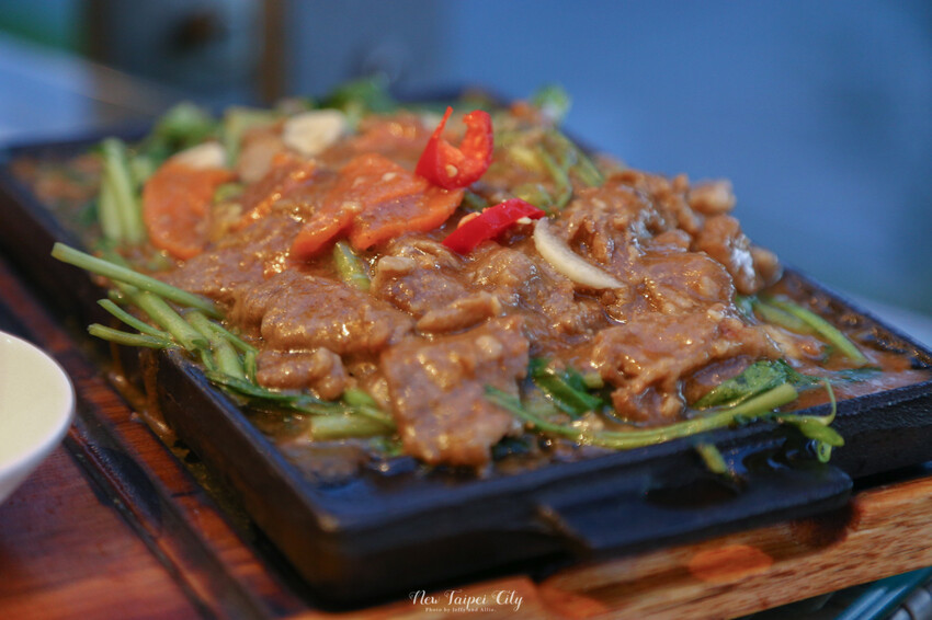 【碧潭餐廳推薦】碧水堂台灣茶食館水岸景觀餐廳，火鍋/鐵板/下午茶/飲品 (附菜單)