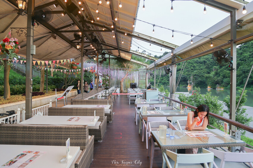 【碧潭餐廳推薦】碧水堂台灣茶食館水岸景觀餐廳，火鍋/鐵板/下午茶/飲品 (附菜單)