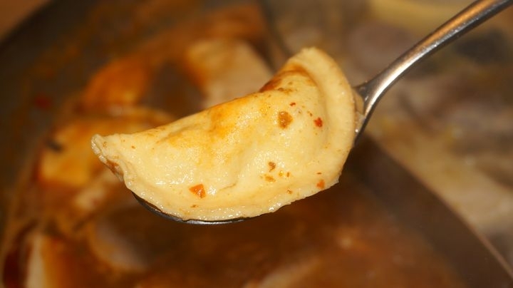 【台北內湖 美食】川老爺麻辣鍋，好吃湯底火鍋料!!熱炒加值/溫體牛買一送一/螃蟹豪華海鮮拼盤/現正限時升級優惠中呀!!/捷運葫洲站