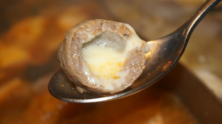 【台北內湖 美食】川老爺麻辣鍋，好吃湯底火鍋料!!熱炒加值/溫體牛買一送一/螃蟹豪華海鮮拼盤/現正限時升級優惠中呀!!/捷運葫洲站