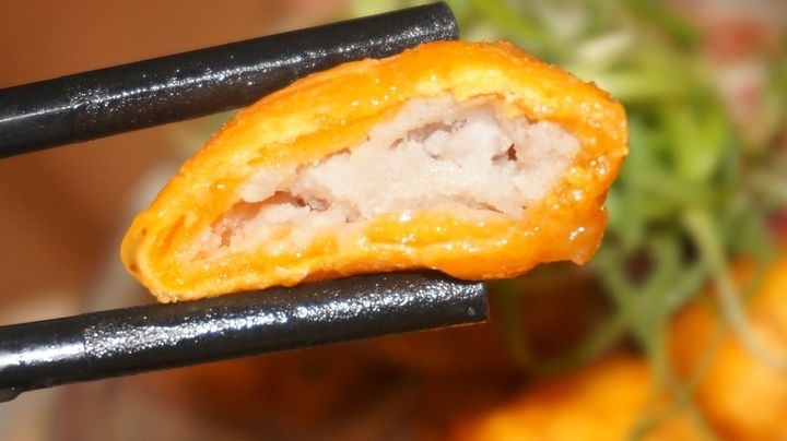 【台北內湖 美食】川老爺麻辣鍋，好吃湯底火鍋料!!熱炒加值/溫體牛買一送一/螃蟹豪華海鮮拼盤/現正限時升級優惠中呀!!/捷運葫洲站