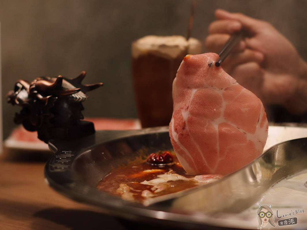 內湖麻辣鍋》川老爺麻辣鍋，吃鍋配熱炒，精緻單點火鍋推薦 - Lexies Blog，寫食派