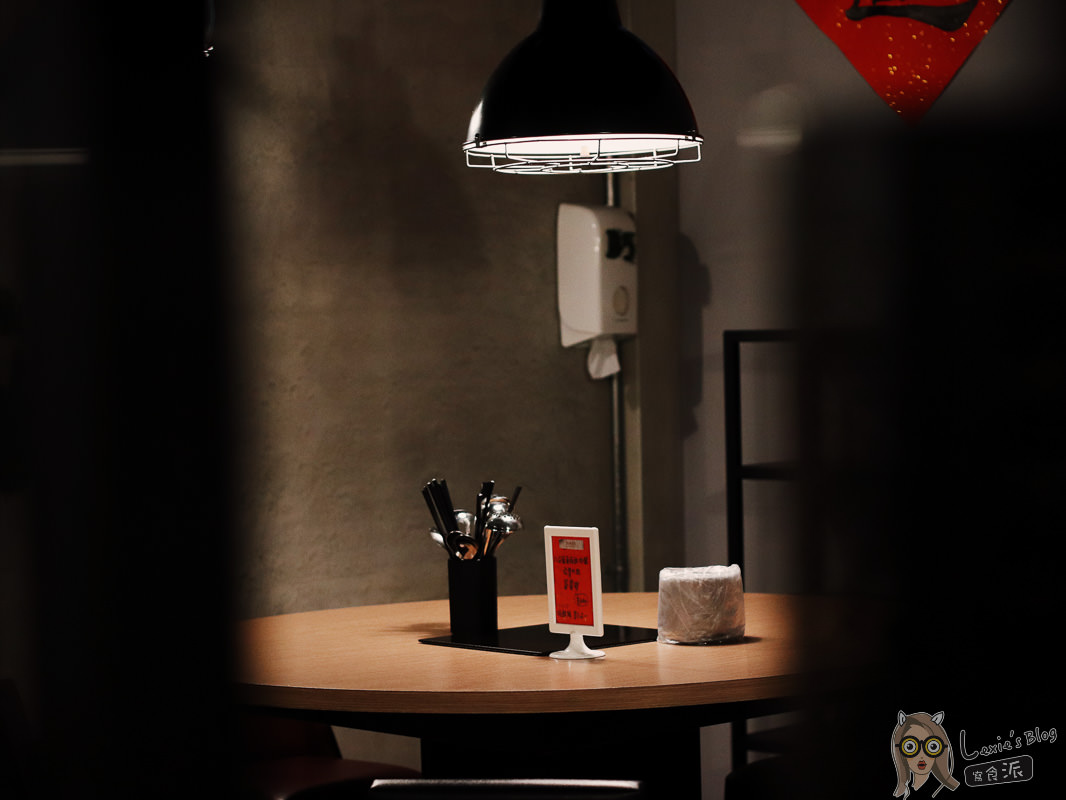 內湖麻辣鍋》川老爺麻辣鍋，吃鍋配熱炒，精緻單點火鍋推薦 - Lexies Blog，寫食派