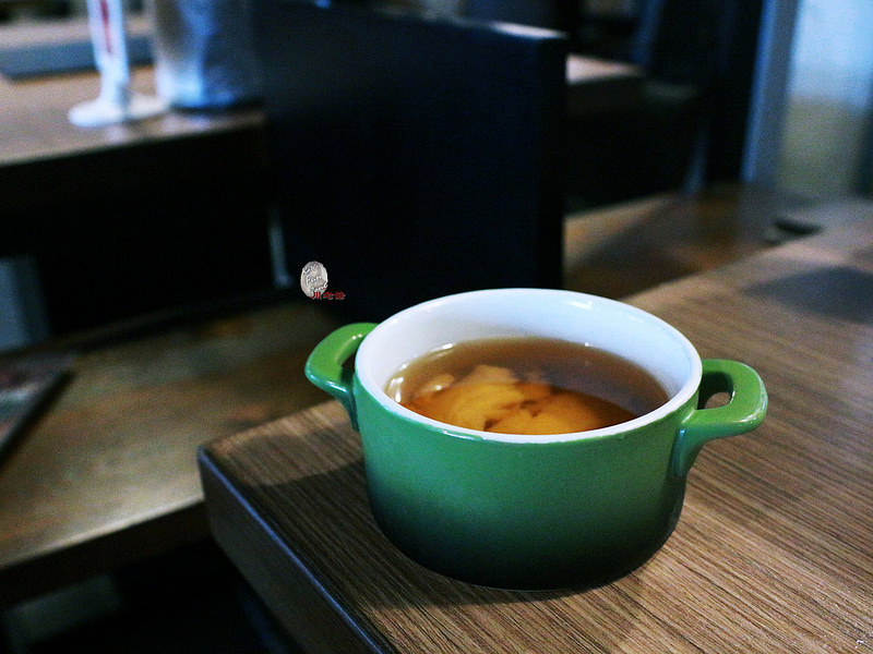 川老爺麻辣鍋 via Kate's FZ