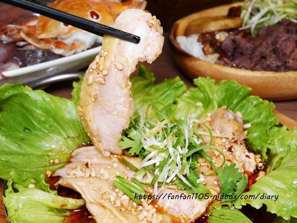 【內湖麻辣鍋】川老爺麻辣鍋 #四川料 #川菜 #麻辣鍋 #皮蛋牛骨鍋 #鍋底白飯無限供應 (42).JPG