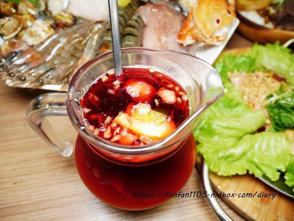 【內湖麻辣鍋】川老爺麻辣鍋 #四川料 #川菜 #麻辣鍋 #皮蛋牛骨鍋 #鍋底白飯無限供應 (38).JPG