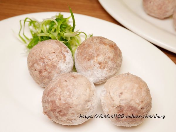 【內湖麻辣鍋】川老爺麻辣鍋 #四川料 #川菜 #麻辣鍋 #皮蛋牛骨鍋 #鍋底白飯無限供應 (29).JPG