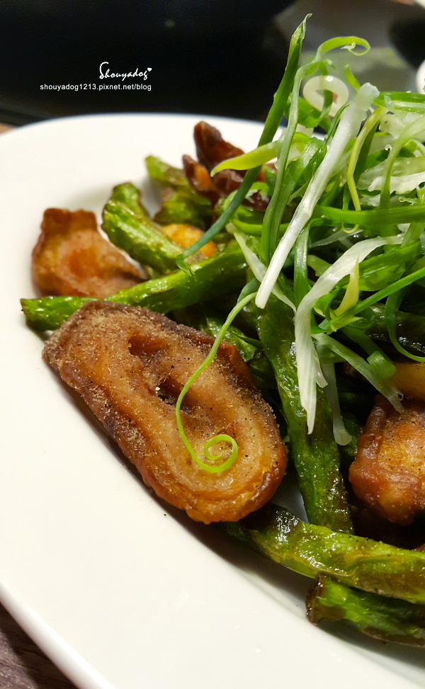 川老爺麻辣鍋:【單點鍋物】熱炒X溫體牛 美味滿點的川老爺麻辣鍋