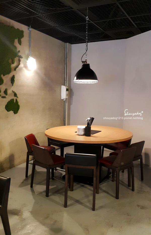 川老爺麻辣鍋:【單點鍋物】熱炒X溫體牛 美味滿點的川老爺麻辣鍋