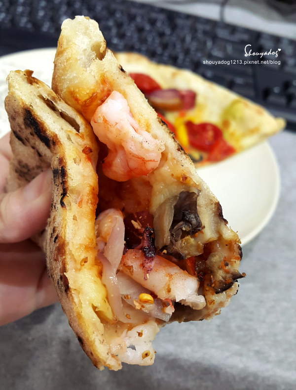 Pizza CreAfe客意比薩(民權店)：【義式餐廳】來二訪囉~ Pizza CreAfe' 客意比薩-民權店