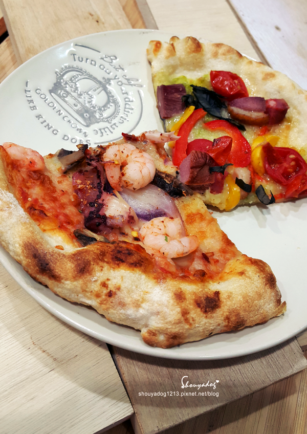 Pizza CreAfe客意比薩(民權店)：【義式餐廳】來二訪囉~ Pizza CreAfe' 客意比薩-民權店