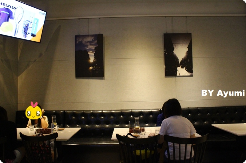 FREAKS Café & Bistro 癮客餐酒館(誠品信義店)：『愛評體驗團』FREAKS Café & Bistro 癮客餐酒館 / 誠品信義店