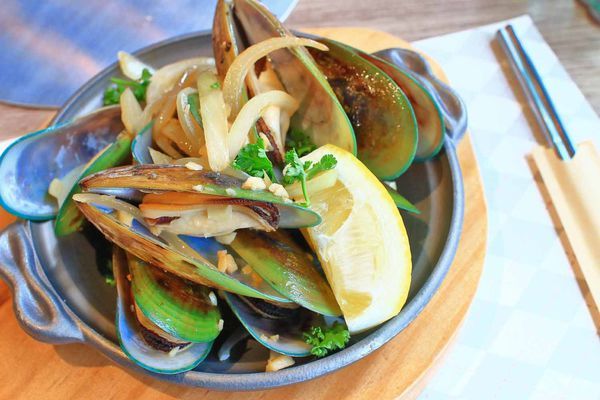 【桃園美食】劉震川日韓大食館-火烤兩吃、韓式炸雞等多種韓式美食讓你一次滿足