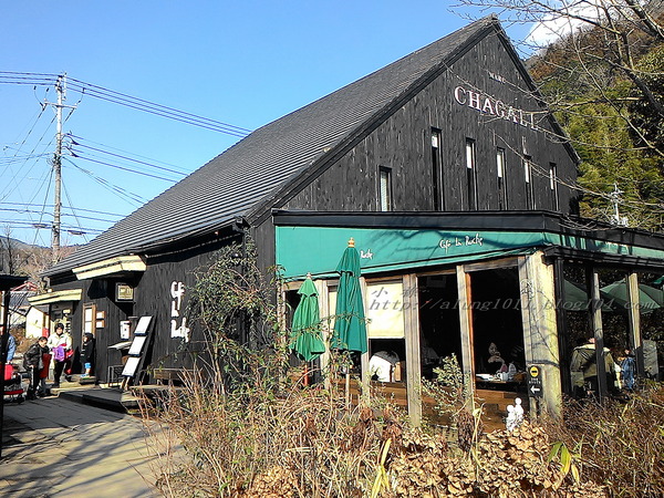 湯布院湯の坪街道(由布見通)：金麟湖 の   ..午后散策