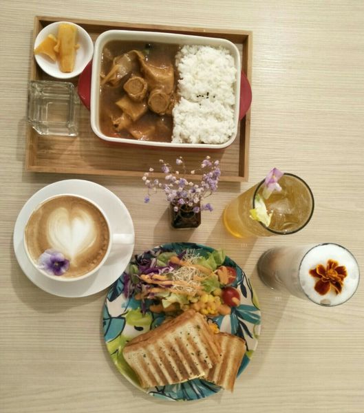 (台北食記)花惹花咖啡HUA Cafe,快找閨蜜一起來~想拍網美照來這就對了!