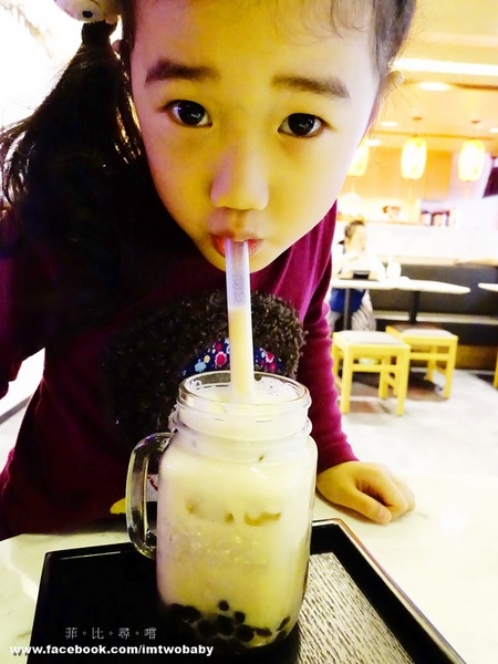 鮮芋仙(台北忠孝旗艦店):【捷運美食】鮮芋仙台北忠孝旗艦店 顛覆傳統的專屬手感精緻甜品 今夏IG打卡新熱點!捷運國父紀念館站 鮮芋仙(台北忠孝旗艦店):【捷運美食】鮮芋仙台北忠孝旗艦店 顛覆傳統的專屬手感精緻甜品 今夏IG打卡新熱點!捷運國父紀念館站