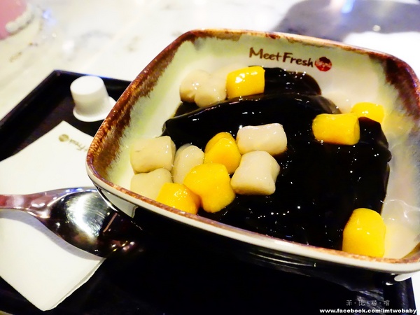 鮮芋仙(台北忠孝旗艦店):【捷運美食】鮮芋仙台北忠孝旗艦店 顛覆傳統的專屬手感精緻甜品 今夏IG打卡新熱點!捷運國父紀念館站 鮮芋仙(台北忠孝旗艦店):【捷運美食】鮮芋仙台北忠孝旗艦店 顛覆傳統的專屬手感精緻甜品 今夏IG打卡新熱點!捷運國父紀念館站