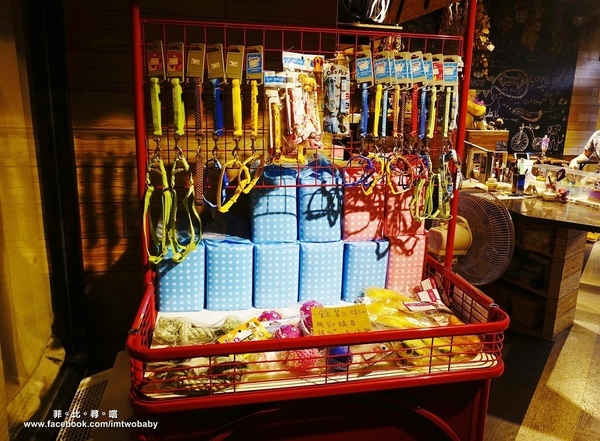 Dog Boss 寵物友善餐廳:【捷運美食】Dog Boss 寵物友善餐廳 現點現作餐點用心 旺星人開心玩翻天!客製寵物蛋糕/捷運景安站