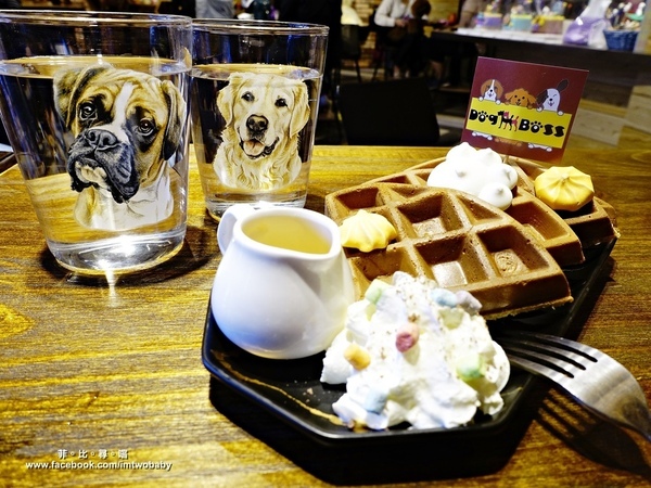 Dog Boss 寵物友善餐廳:【捷運美食】Dog Boss 寵物友善餐廳 現點現作餐點用心 旺星人開心玩翻天!客製寵物蛋糕/捷運景安站