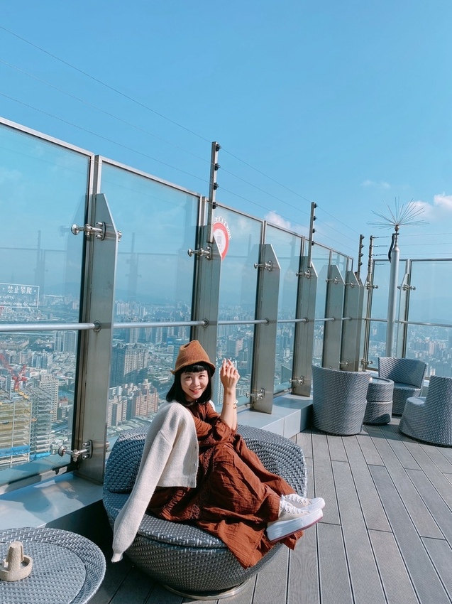 不小心就包場Asia49亞洲料理及酒廊浪漫異國美景、新北最高景觀餐廳~