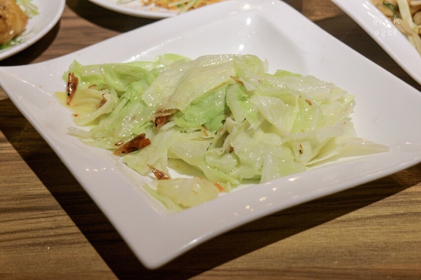 台中西區｜創意粵菜、各式港點吃到飽！平日午間限定豐富餐點一次