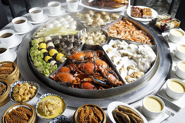 16195215_1546372638724975_2645460997225108322_n