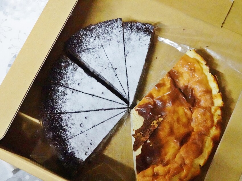 花蓮吉安—兩津農莊食堂｜山珍海味陸續上桌 滷肉飯還可無限取用｜南華國小