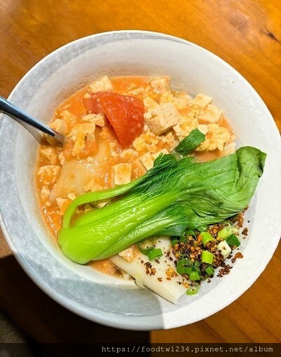 [台北小吃]文山區木柵站「江記水盆羊肉」超特別的地道陝西風味