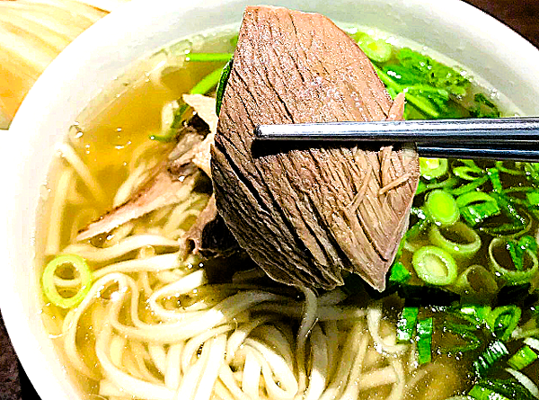 [台北小吃]文山區木柵站「江記水盆羊肉」超特別的地道陝西風味